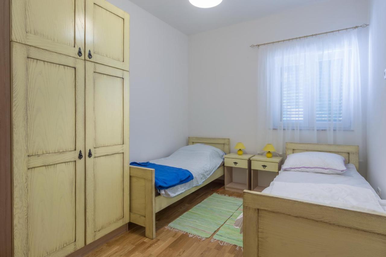 Apartments By The Sea Simuni, Pag - 18386 コラン エクステリア 写真